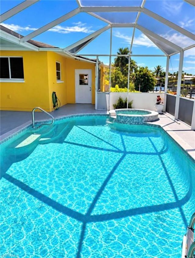 5214 Willow Ct, Cape Coral, FL 33904 Photo