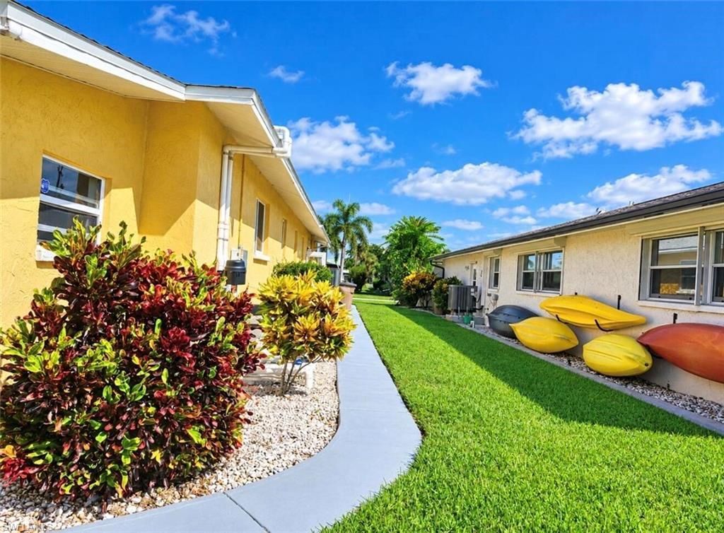 5214 Willow Ct, Cape Coral, FL 33904 Photo