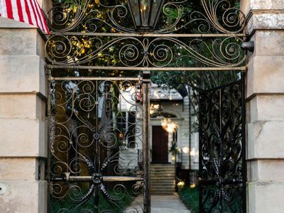 32 Legare Street, Charleston, SC 29401