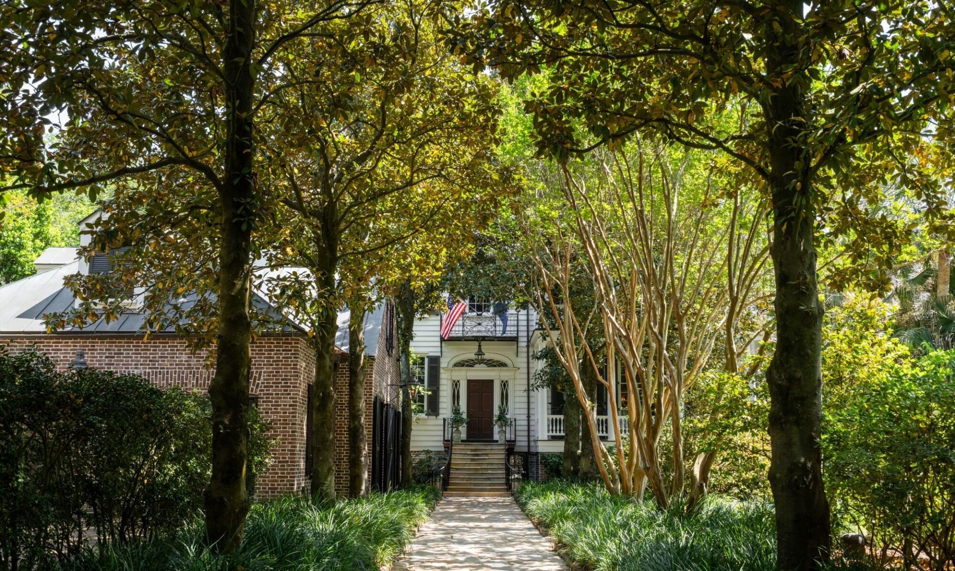 32 Legare Street Photo 13