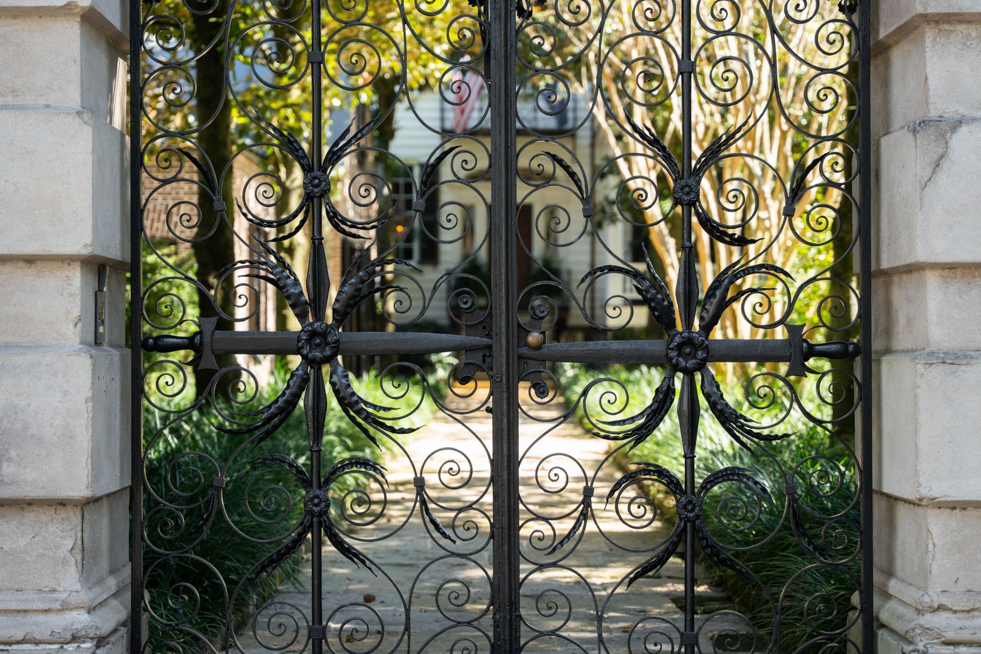 32 Legare Street Photo 6