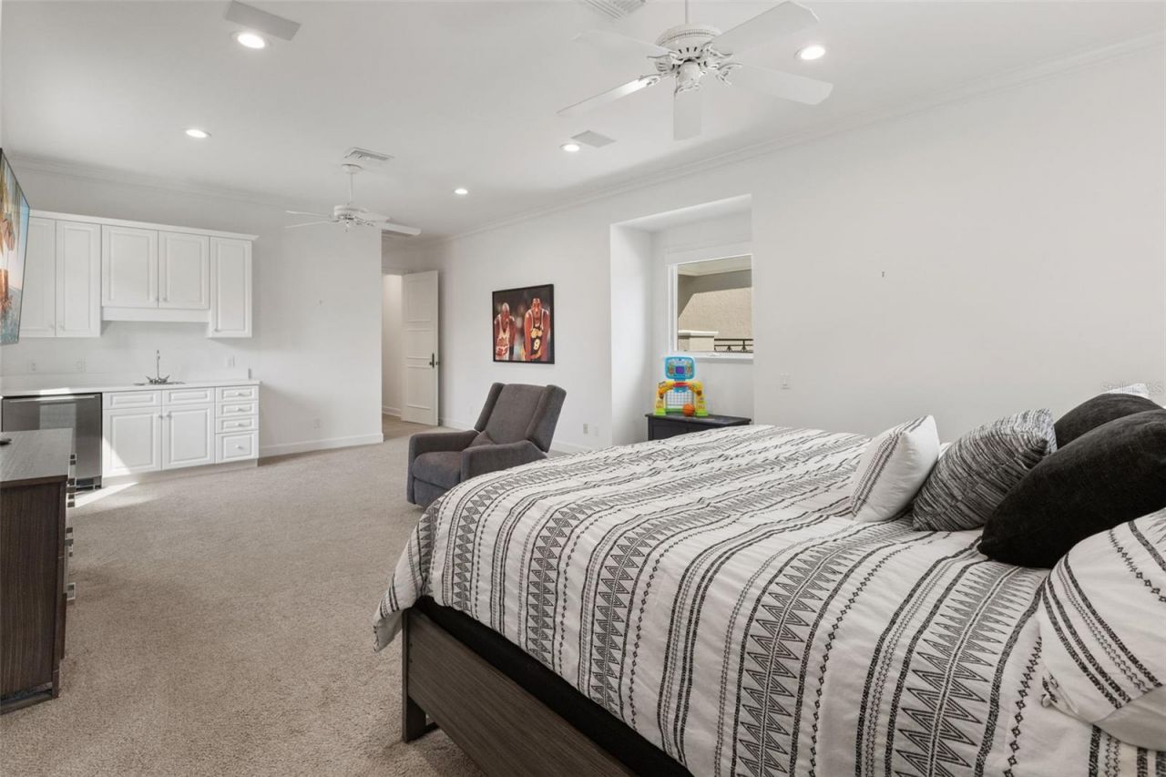 6091 Linneal Beach Drive, Apopka, FL 32703 Photo