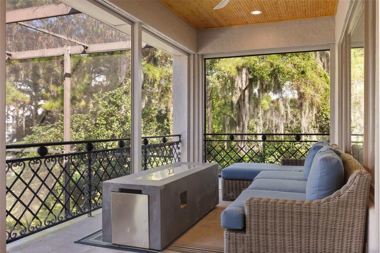 6091 Linneal Beach Drive, Apopka, FL 32703 Photo