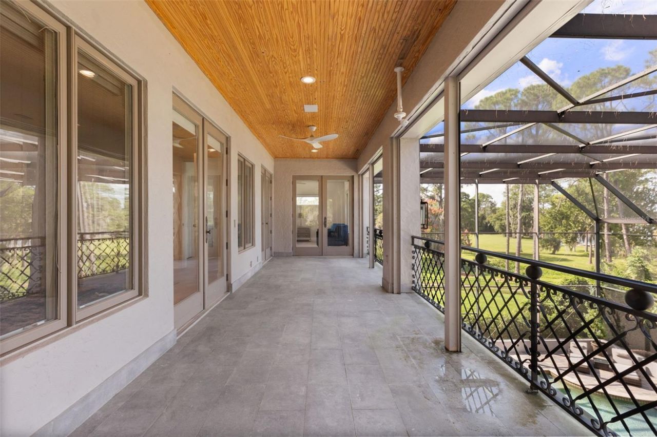 6091 Linneal Beach Drive, Apopka, FL 32703 Photo