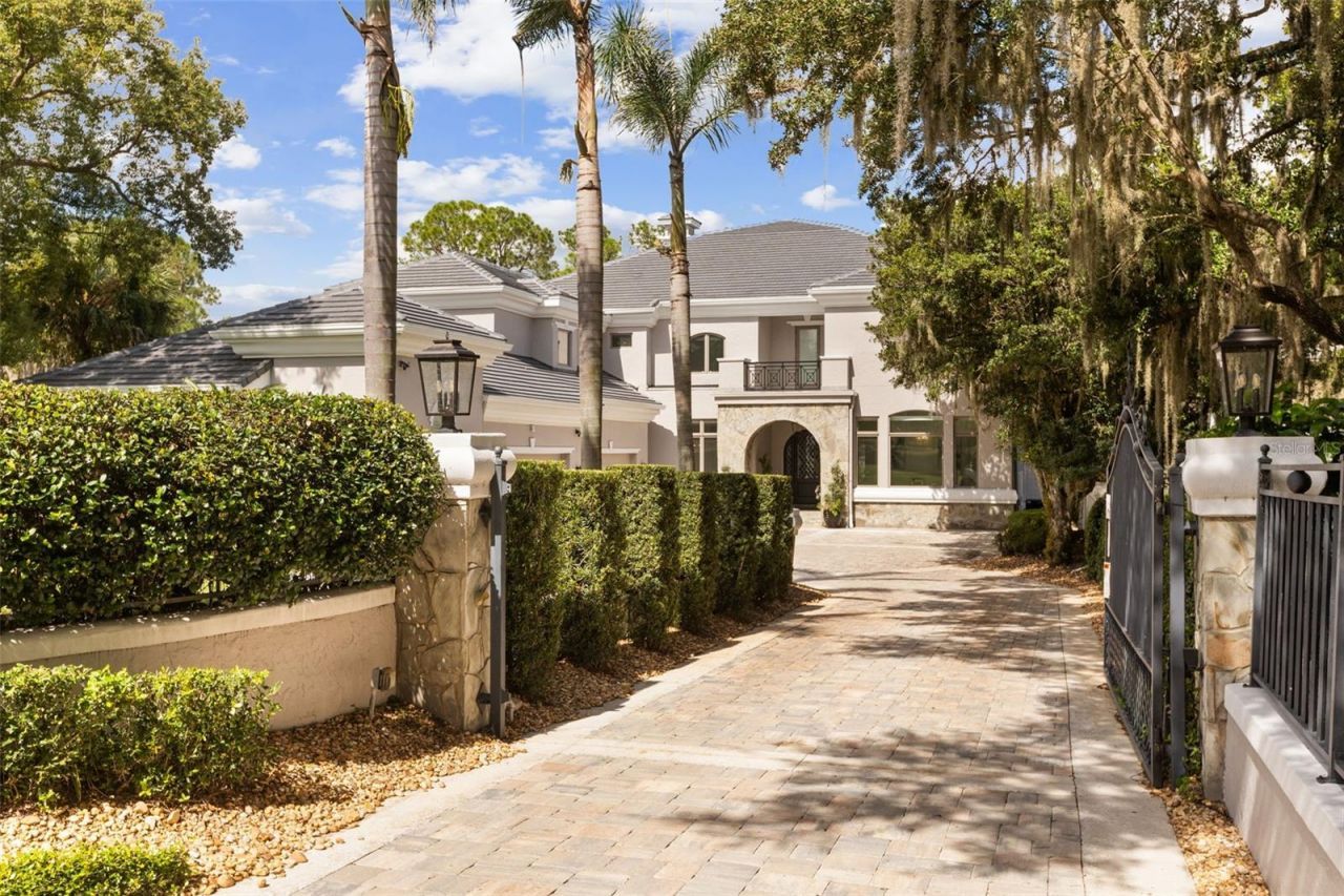 6091 Linneal Beach Drive, Apopka, FL 32703 Photo