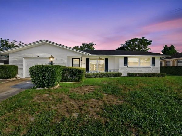 7917 MIMOSA DRIVE , PORT RICHEY, FL 34668