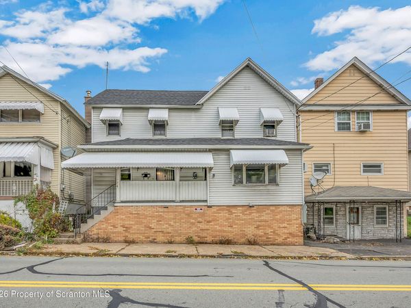 609 S Valley Avenue , Olyphant, PA 18447