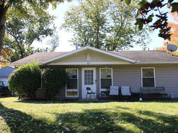 613 W William Street , Delaware, OH 43015