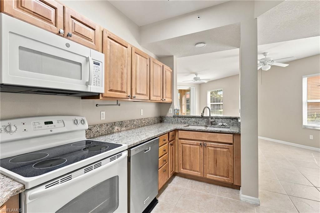 6560 Huntington Lakes Cir , Unit 104, Naples, FL 34119 Photo