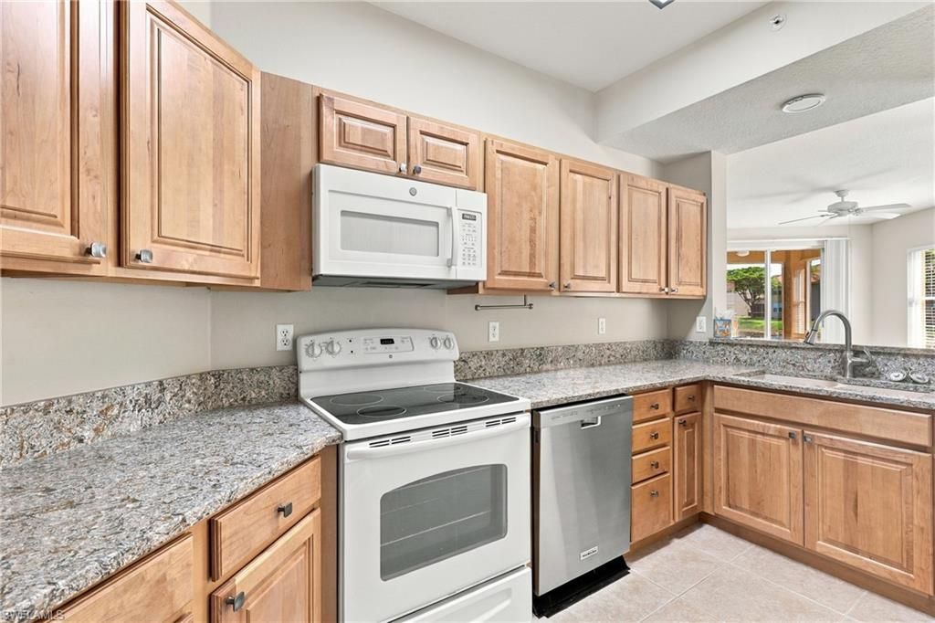 6560 Huntington Lakes Cir , Unit 104, Naples, FL 34119 Photo