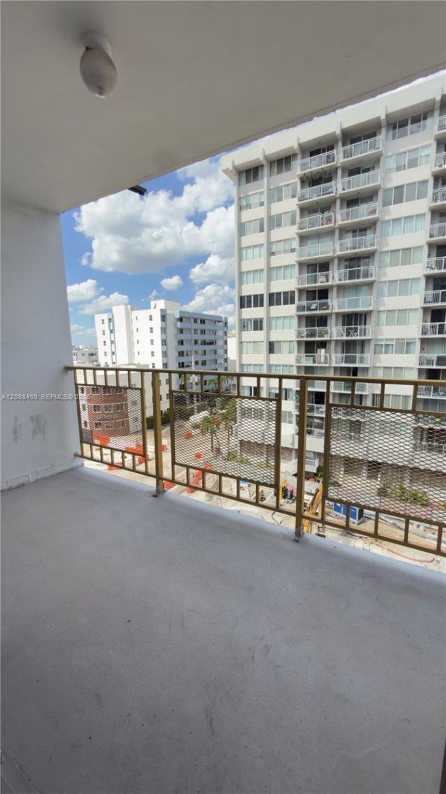 1340 Lincoln Rd , Unit 604, Miami Beach, FL 33139 Photo