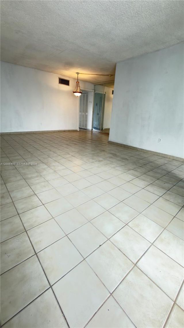 1340 Lincoln Rd , Unit 604, Miami Beach, FL 33139 Photo
