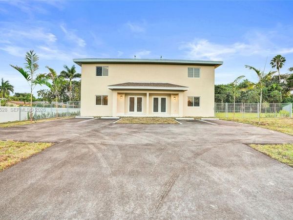250 NE 119th Terrace , Miami, FL 33161