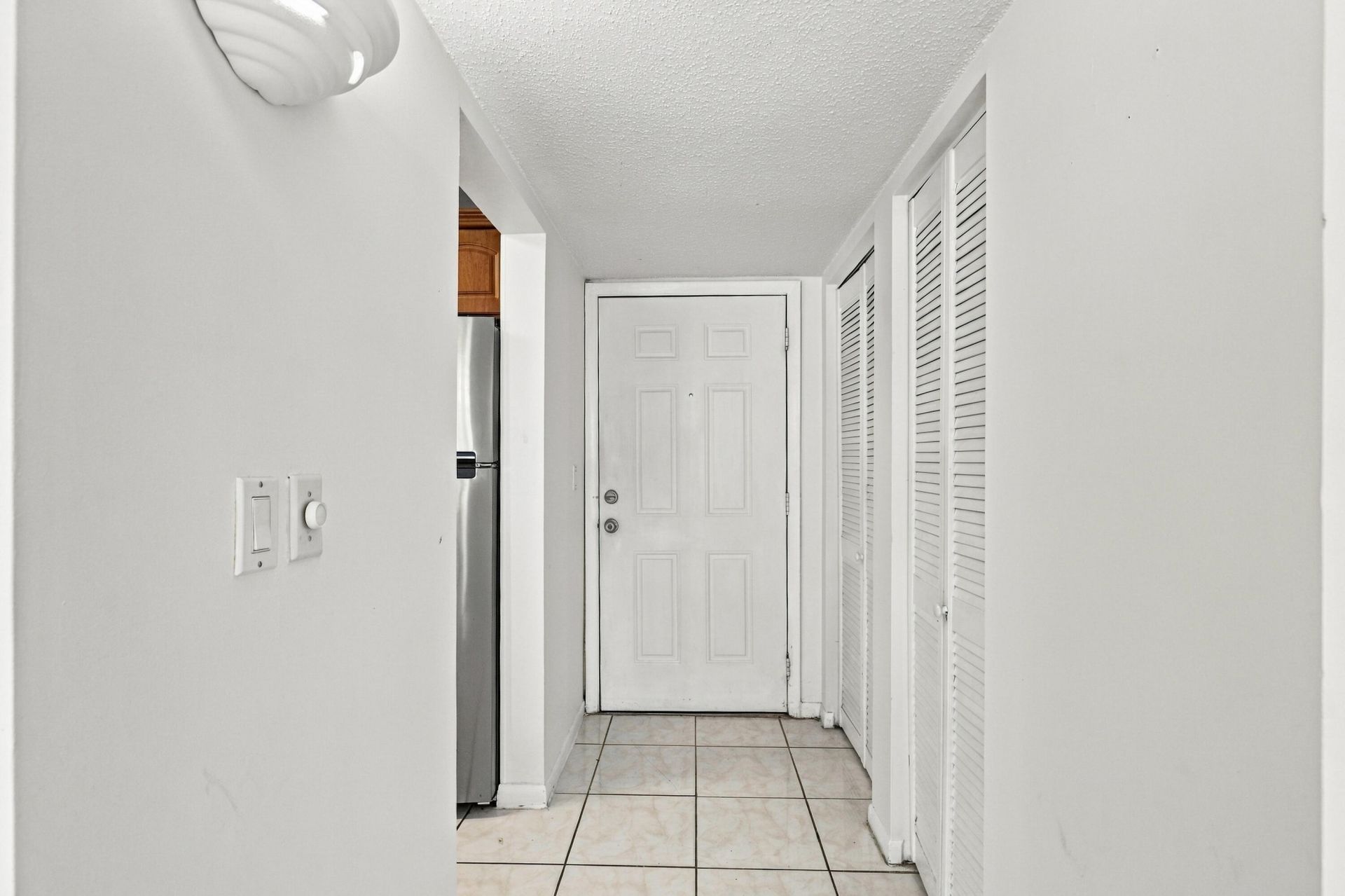 705 Lori Drive, Unit 102, Palm Springs, FL 33461 Photo