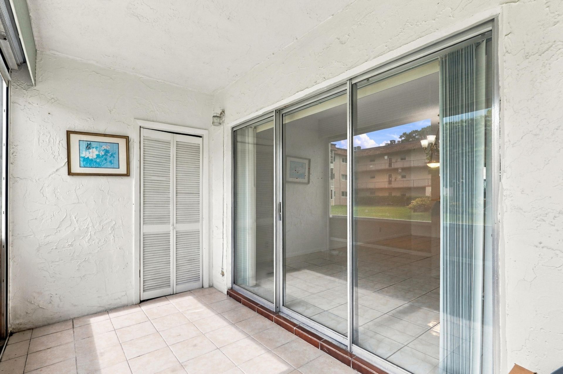 705 Lori Drive, Unit 102, Palm Springs, FL 33461 Photo