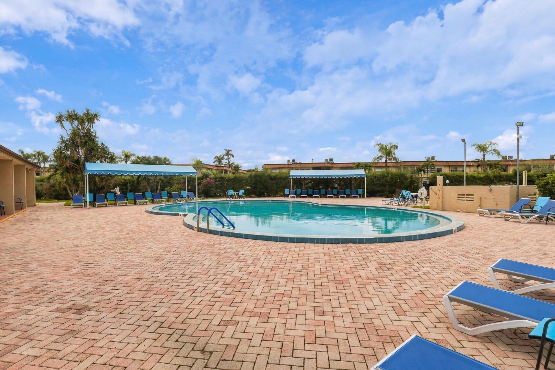 705 Lori Drive, Unit 102, Palm Springs, FL 33461 Photo