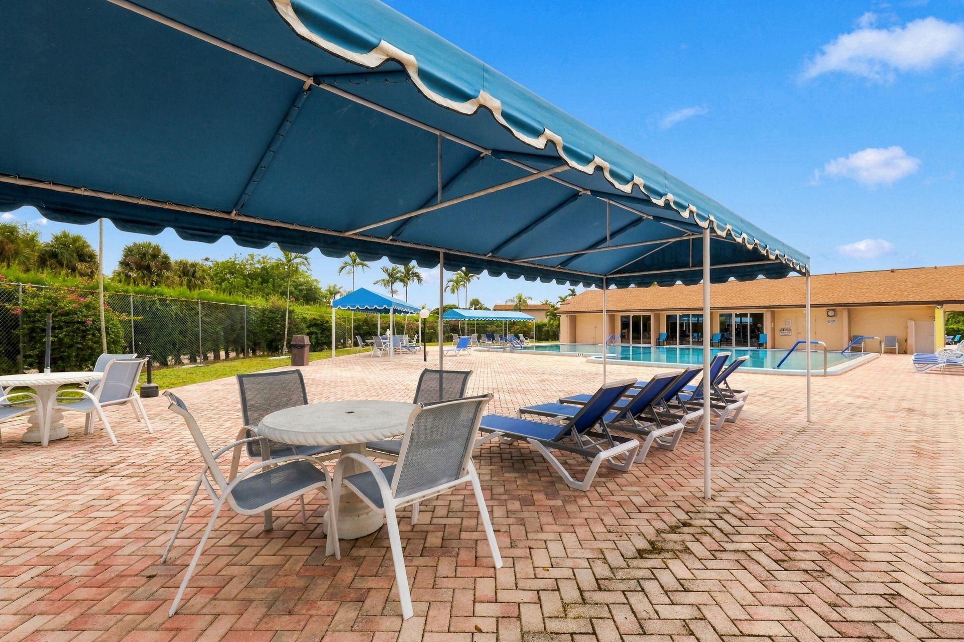705 Lori Drive, Unit 102, Palm Springs, FL 33461 Photo