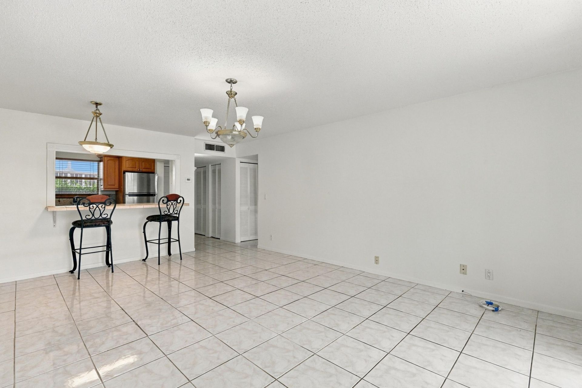 705 Lori Drive, Unit 102, Palm Springs, FL 33461 Photo