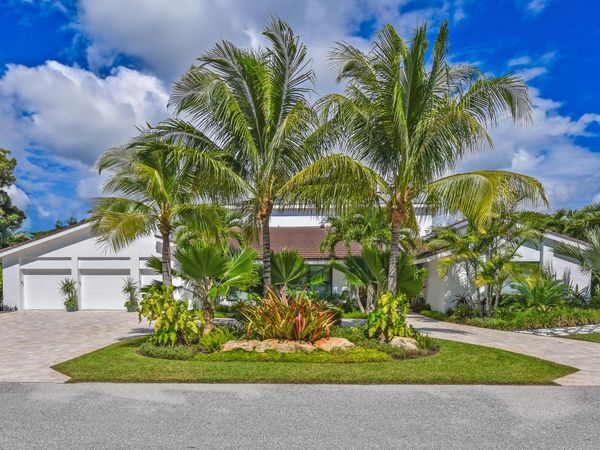 4561 OAK TREE Court, Delray Beach, FL 33445