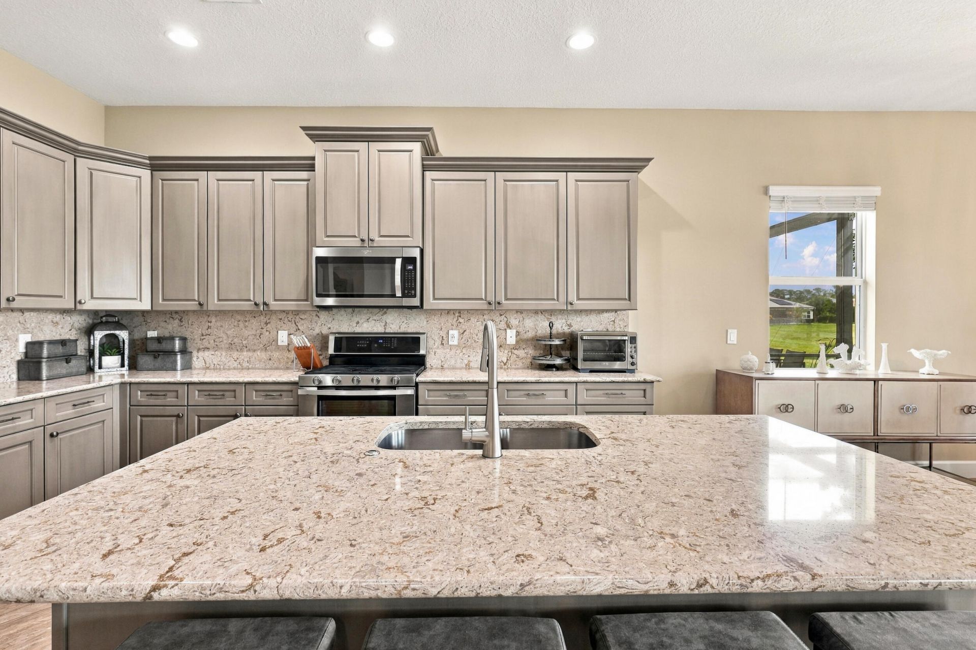 16159 Melogold Drive, The Acreage, FL 33470 Photo