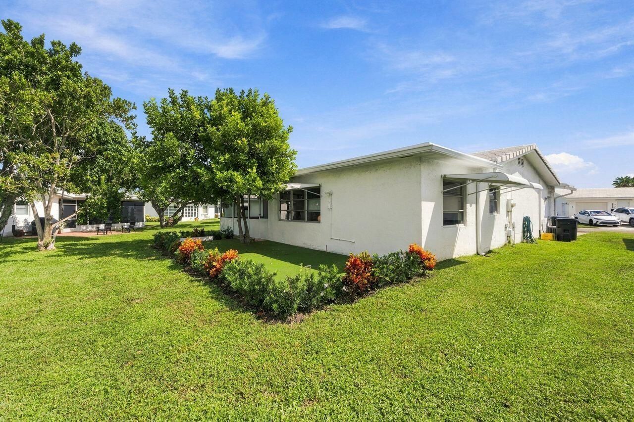 2021 SW 18th Drive, Boynton Beach, FL 33426 Photo