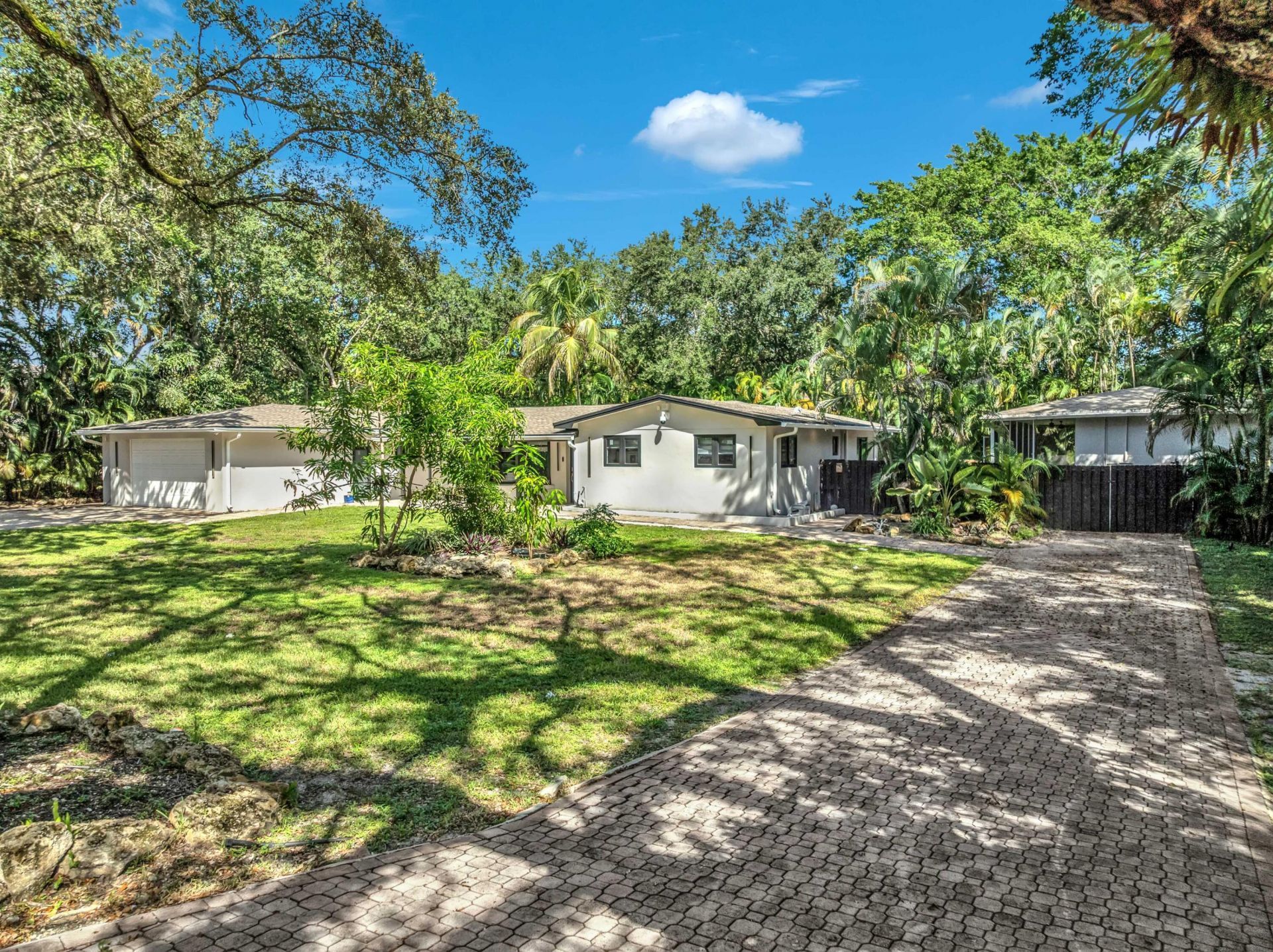 5951 SW 32nd Terrace, Fort Lauderdale, FL 33312 Photo