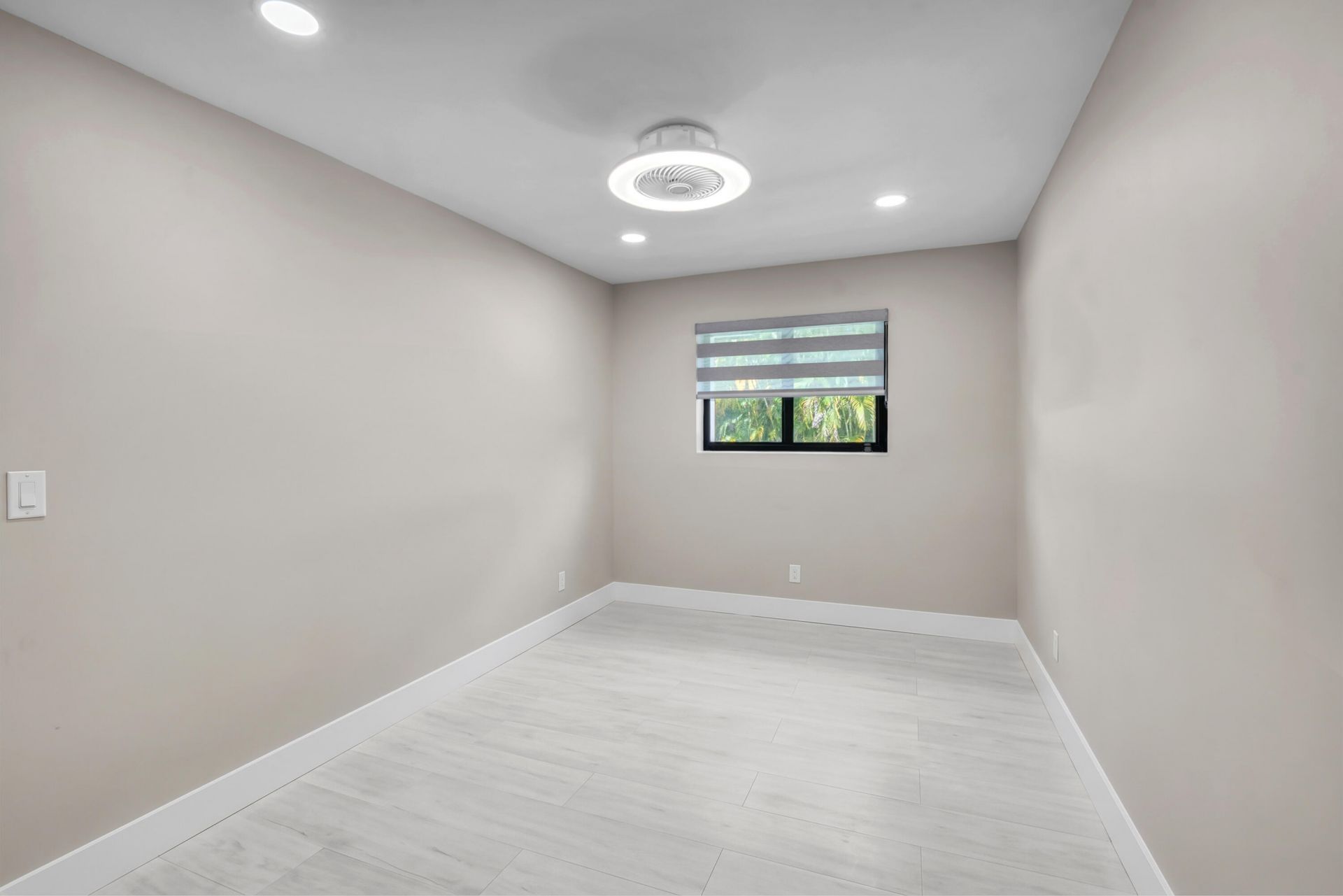 5951 SW 32nd Terrace, Fort Lauderdale, FL 33312 Photo