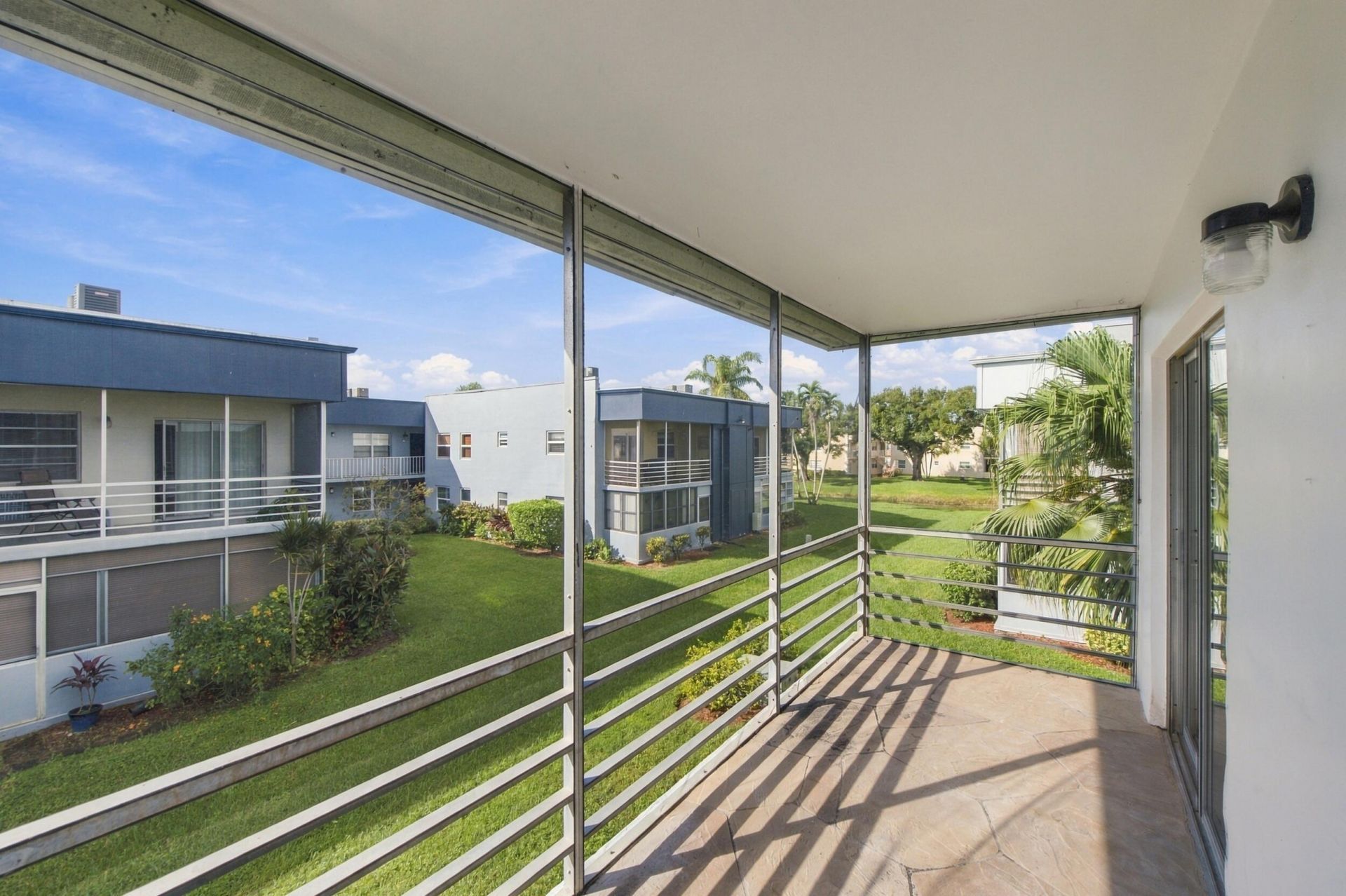186 Burgundy D, Delray Beach, FL 33484 Photo