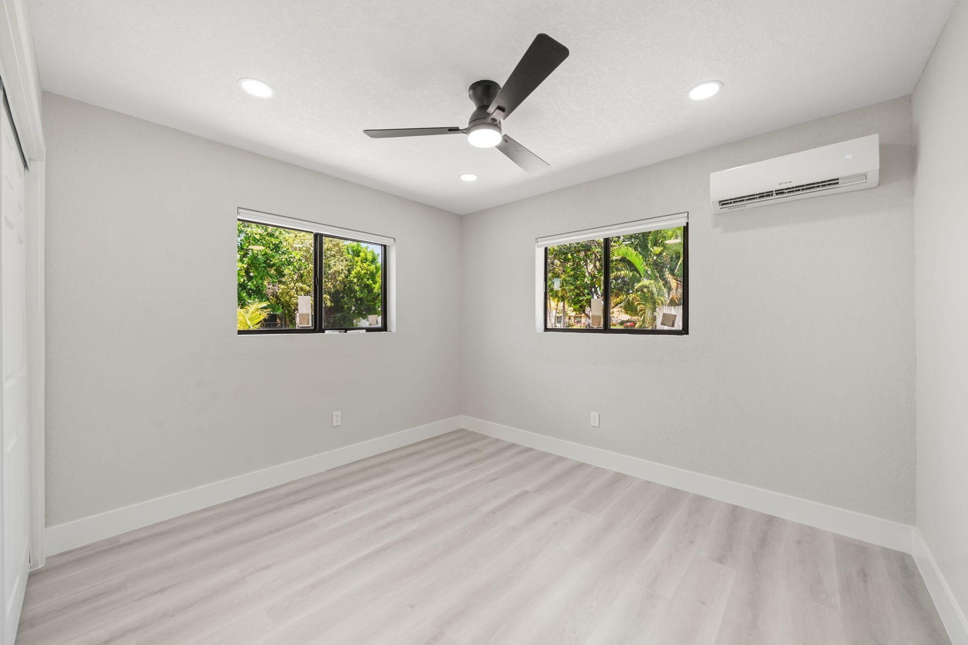 1944 NE 2nd Avenue, Pompano Beach, FL 33060 Photo