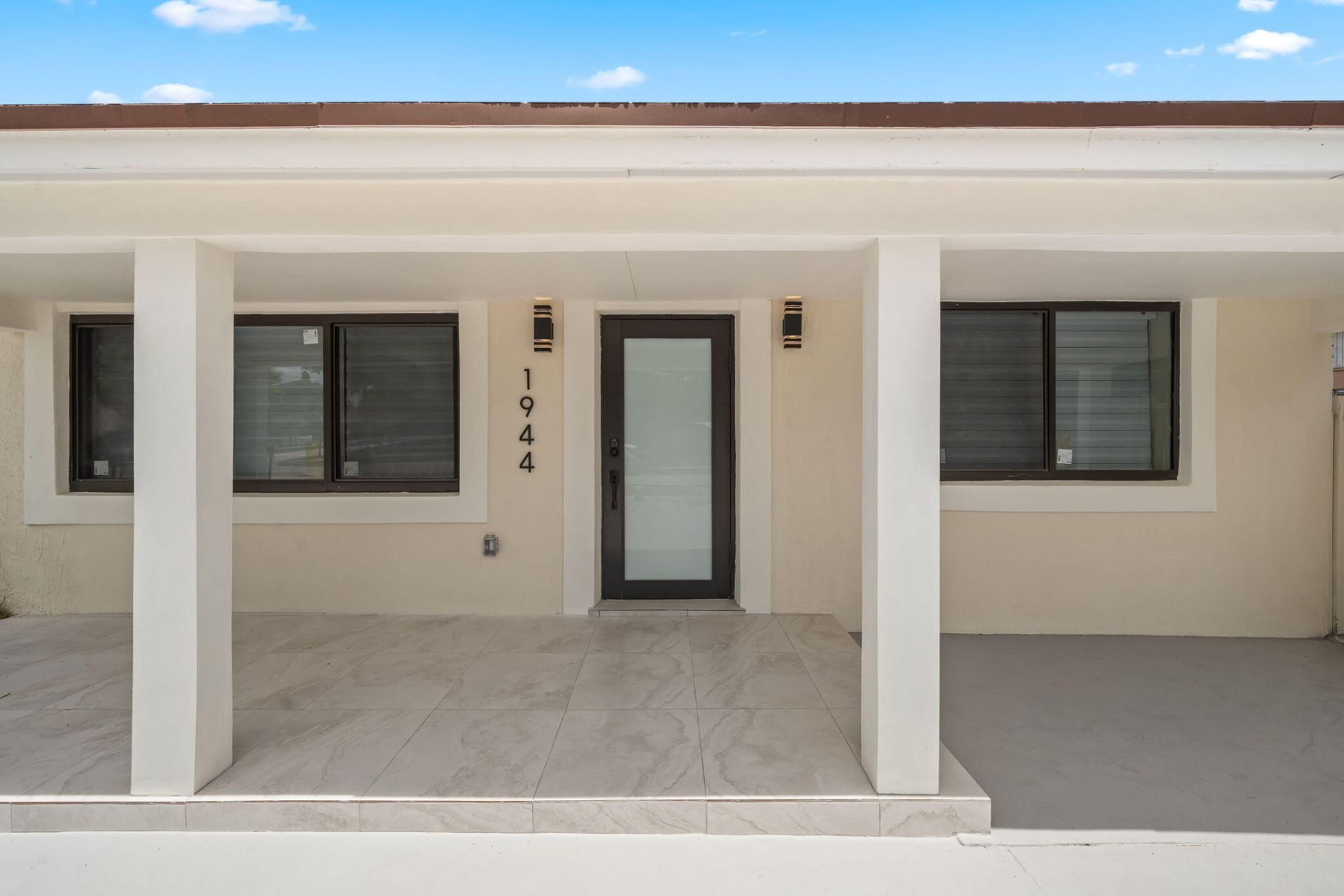 1944 NE 2nd Avenue, Pompano Beach, FL 33060 Photo