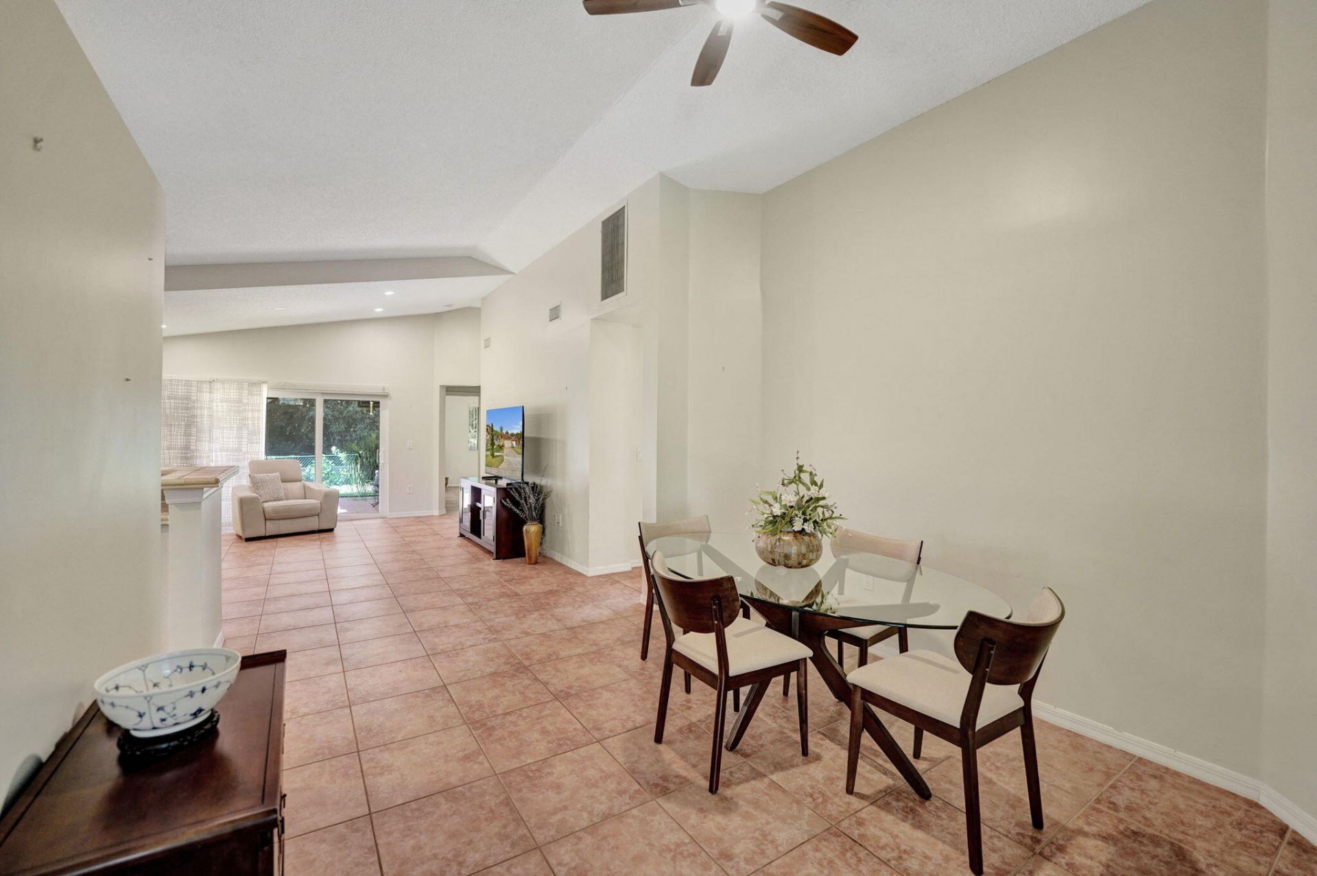 226 SW 206th Avenue, Pembroke Pines, FL 33029 Photo