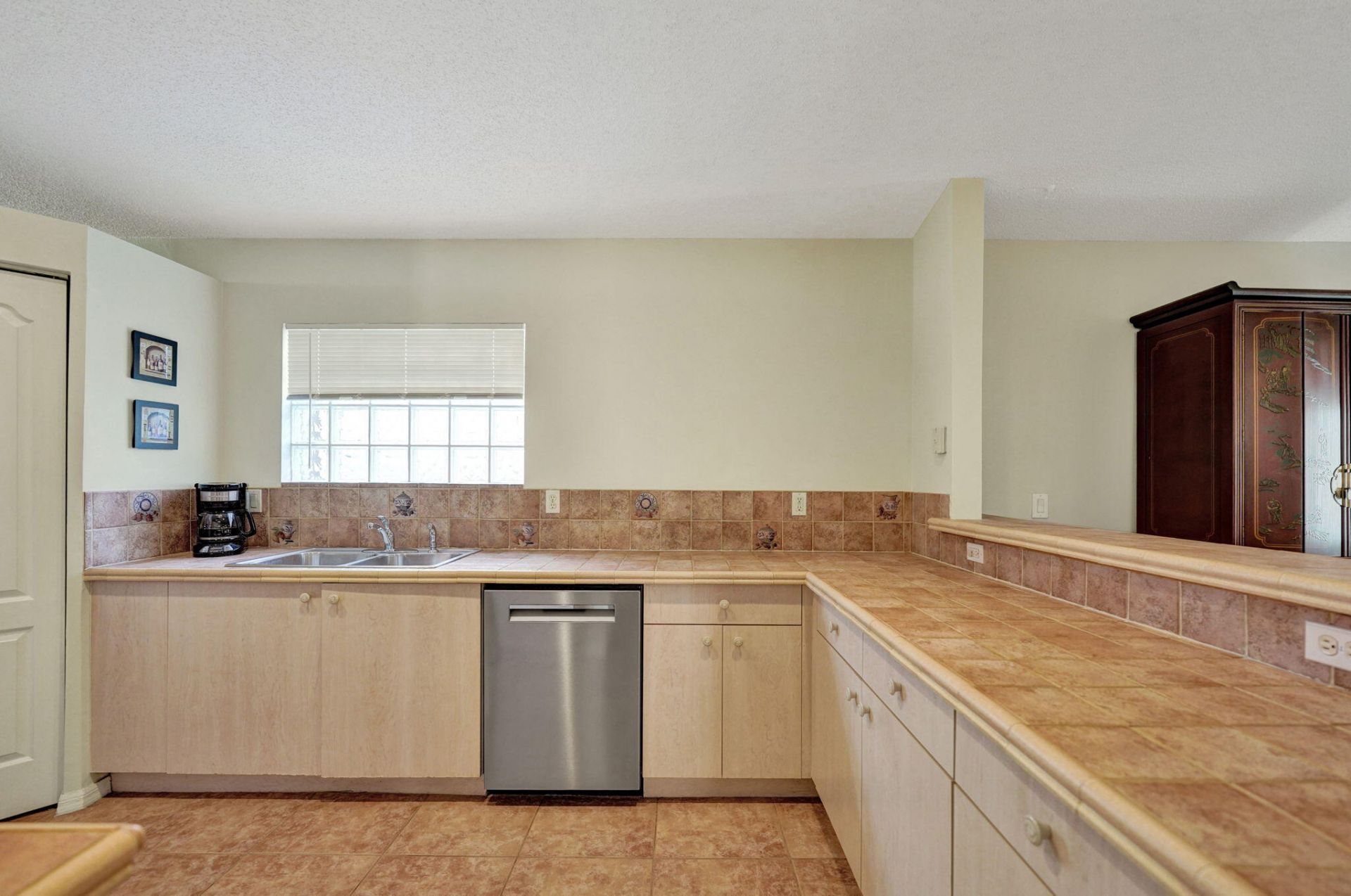 226 SW 206th Avenue, Pembroke Pines, FL 33029 Photo