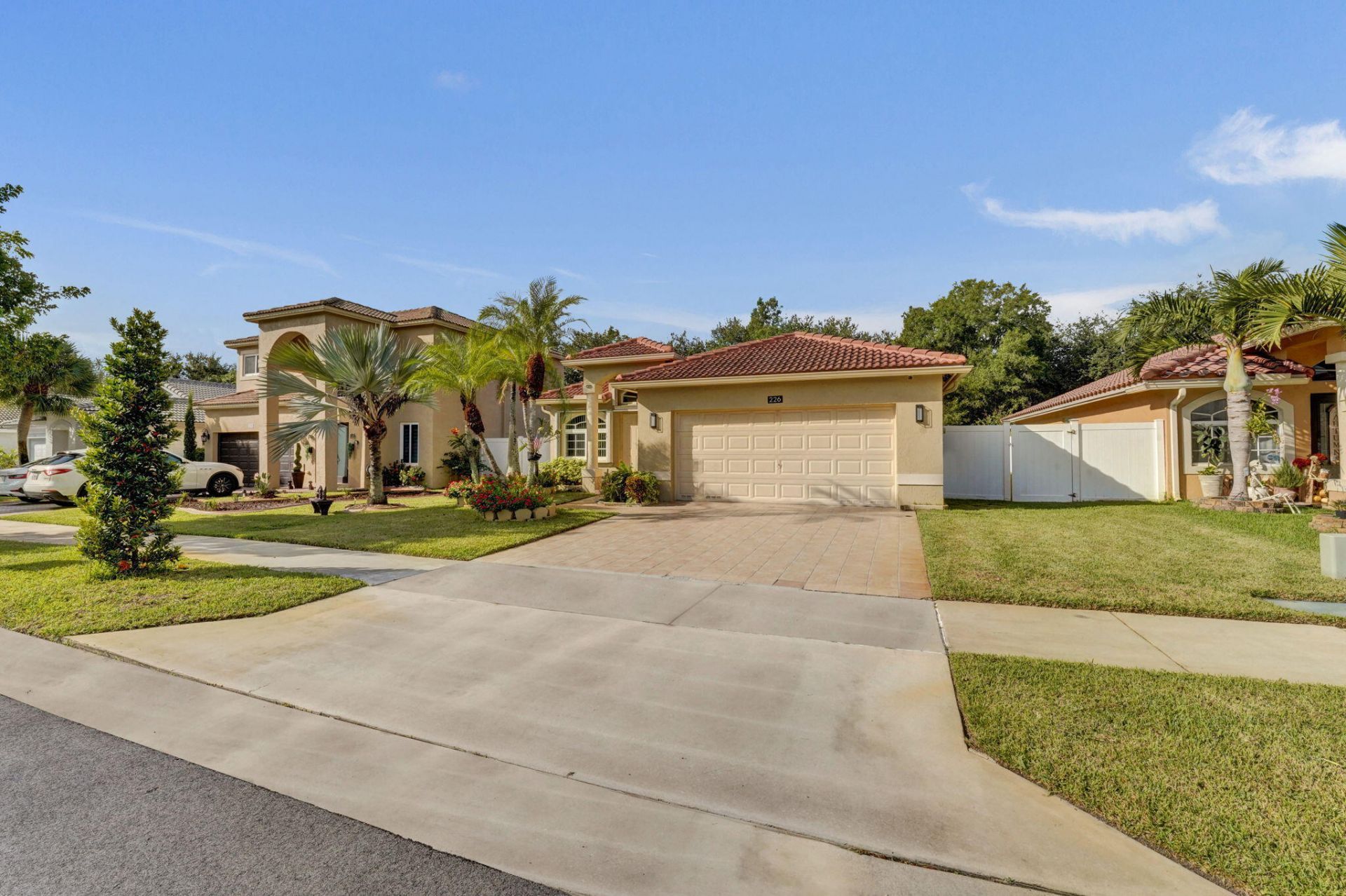 226 SW 206th Avenue, Pembroke Pines, FL 33029 Photo