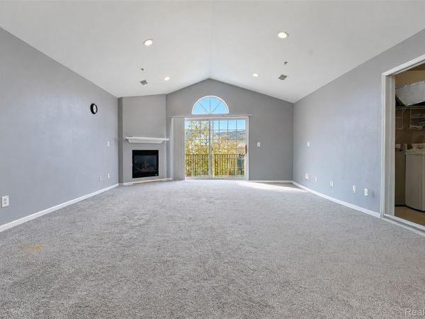 4204 Cameron Circle, Commerce Township, Mi 48390