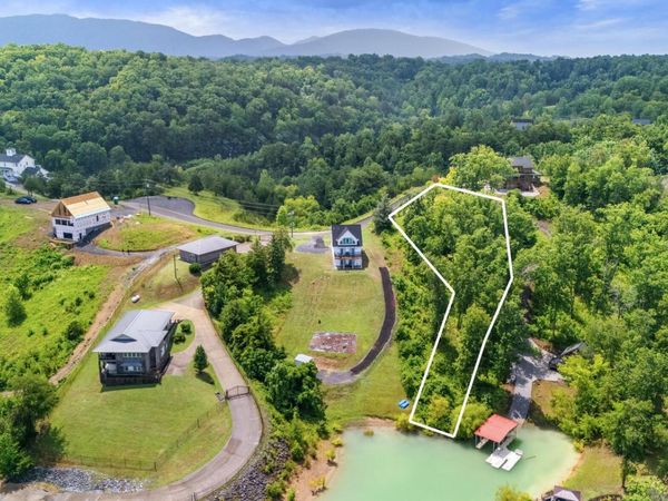0 Harbor Point Drive , Unit Lot 5, Sevierville, TN 37876