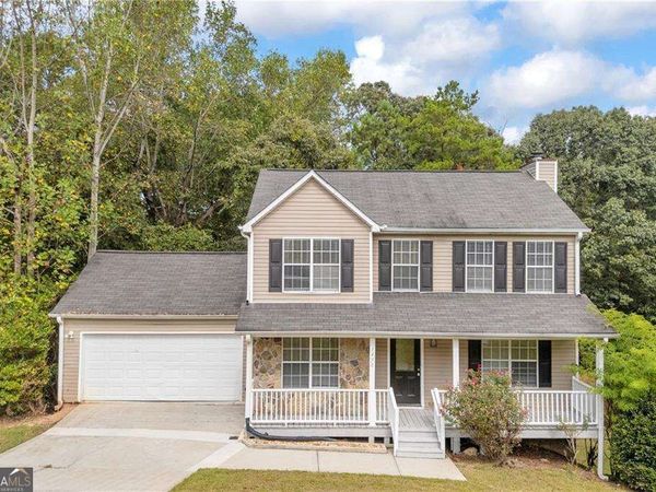1450 Timber Walk Drive, Loganville, GA 30052