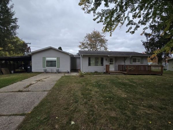 309 Vine Street, Paris, MI 49338
