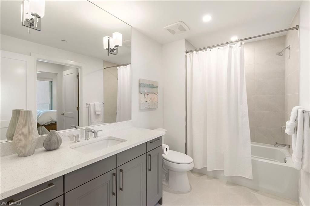 4142 Bay Beach Ln, Unit 605, Fort Myers Beach, FL 33931 Photo