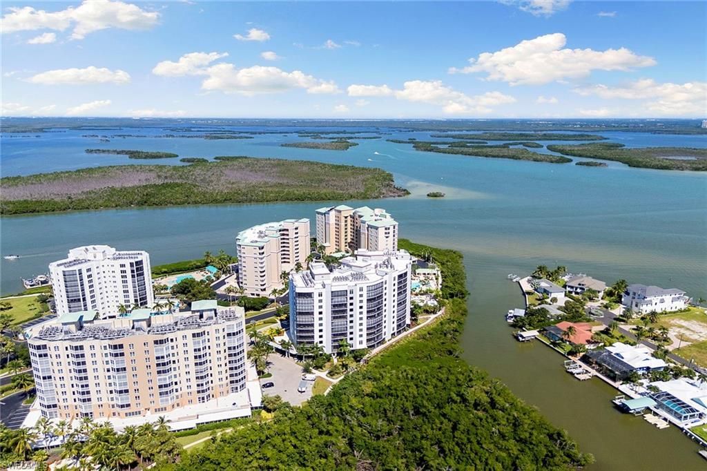 4142 Bay Beach Ln, Unit 605, Fort Myers Beach, FL 33931 Photo