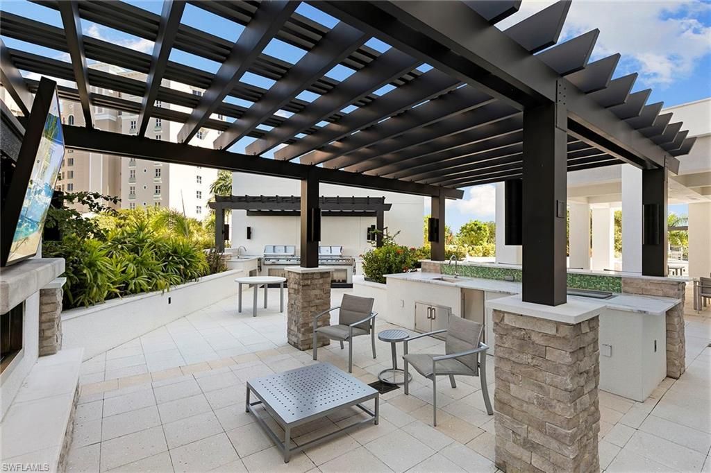 4142 Bay Beach Ln, Unit 605, Fort Myers Beach, FL 33931 Photo
