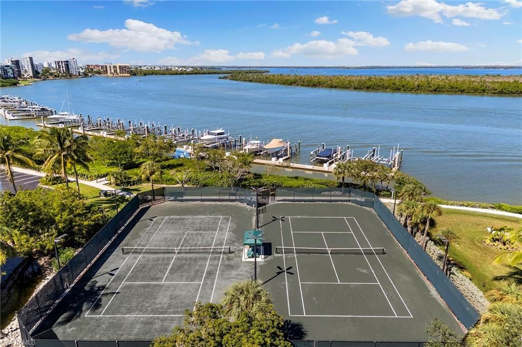 4142 Bay Beach Ln, Unit 605, Fort Myers Beach, FL 33931 Photo