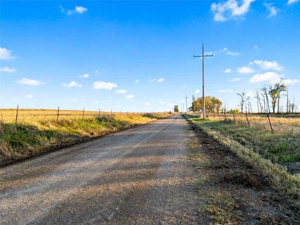 20 330 Road , Big Cabin, OK 74332