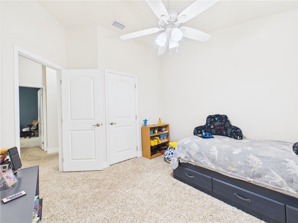 142 Briarcliff Circle, Sebastian, FL 32958 Photo