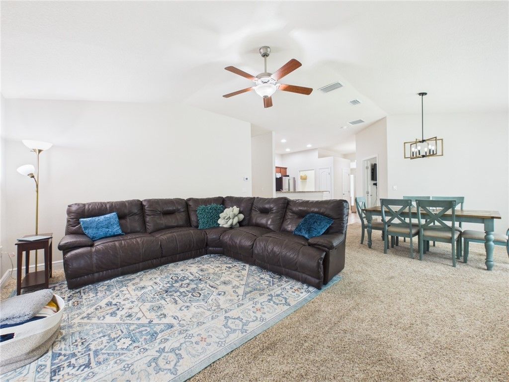 142 Briarcliff Circle, Sebastian, FL 32958 Photo