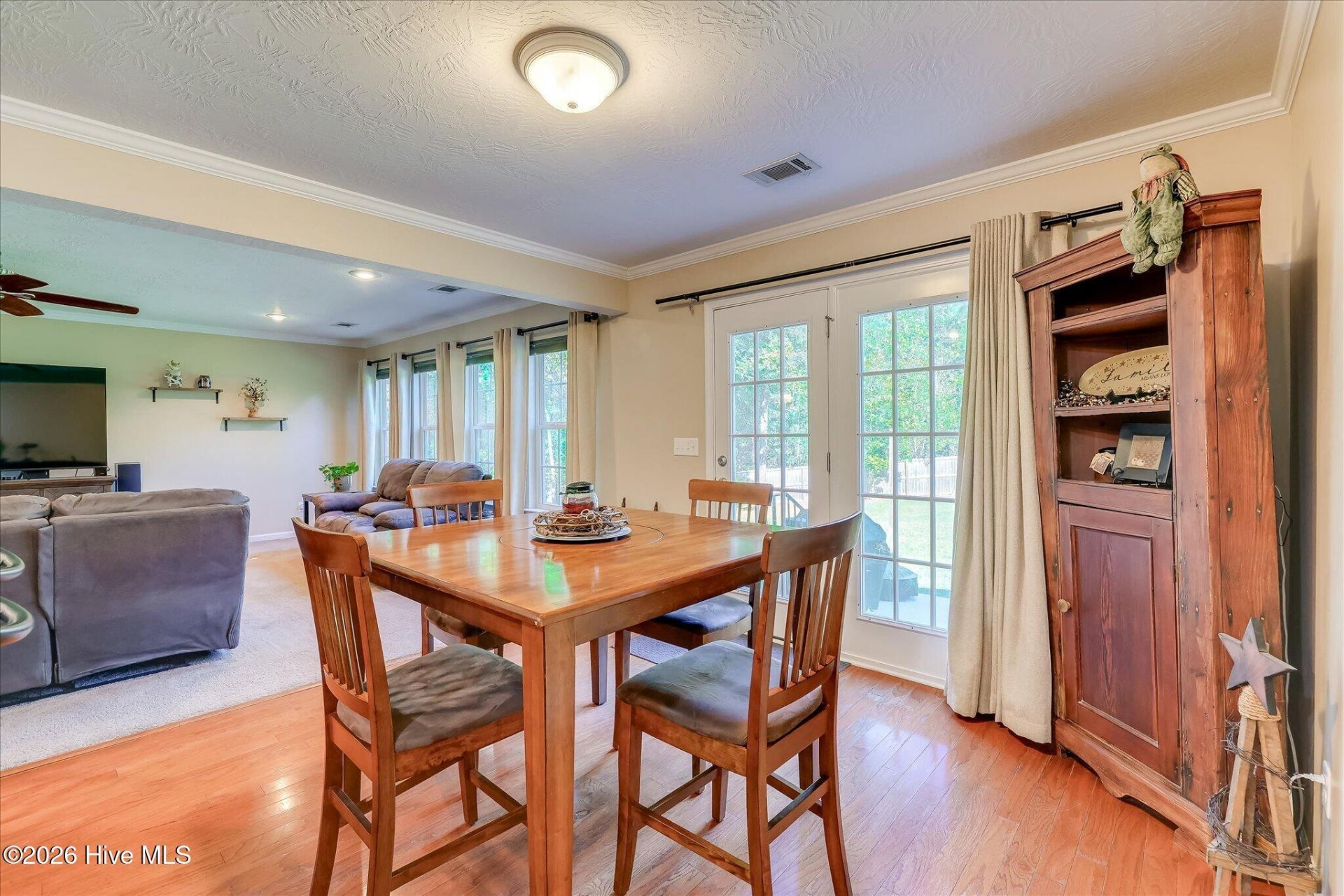 3162 Chamomile Court Photo 14