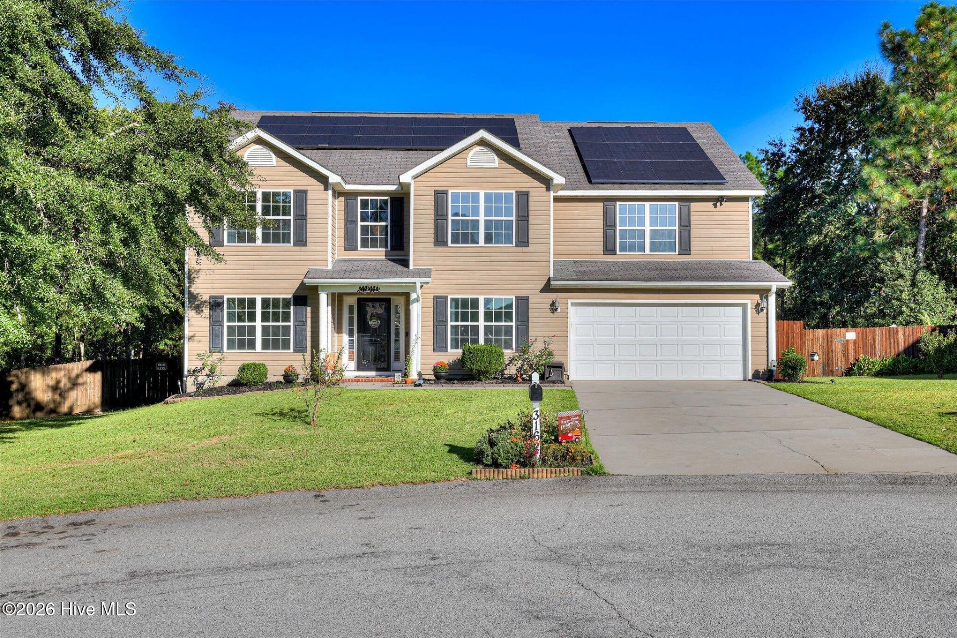 3162 Chamomile Court Photo 4