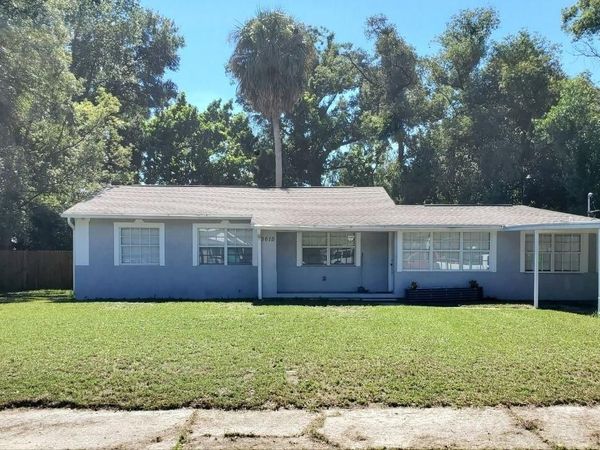 3615 LINDELL AVENUE , TAMPA, FL 33610