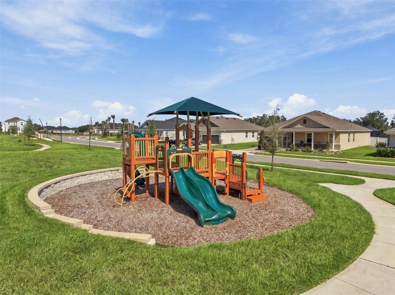 325 Fox Ridge Drive , Groveland, FL 34736 Photo