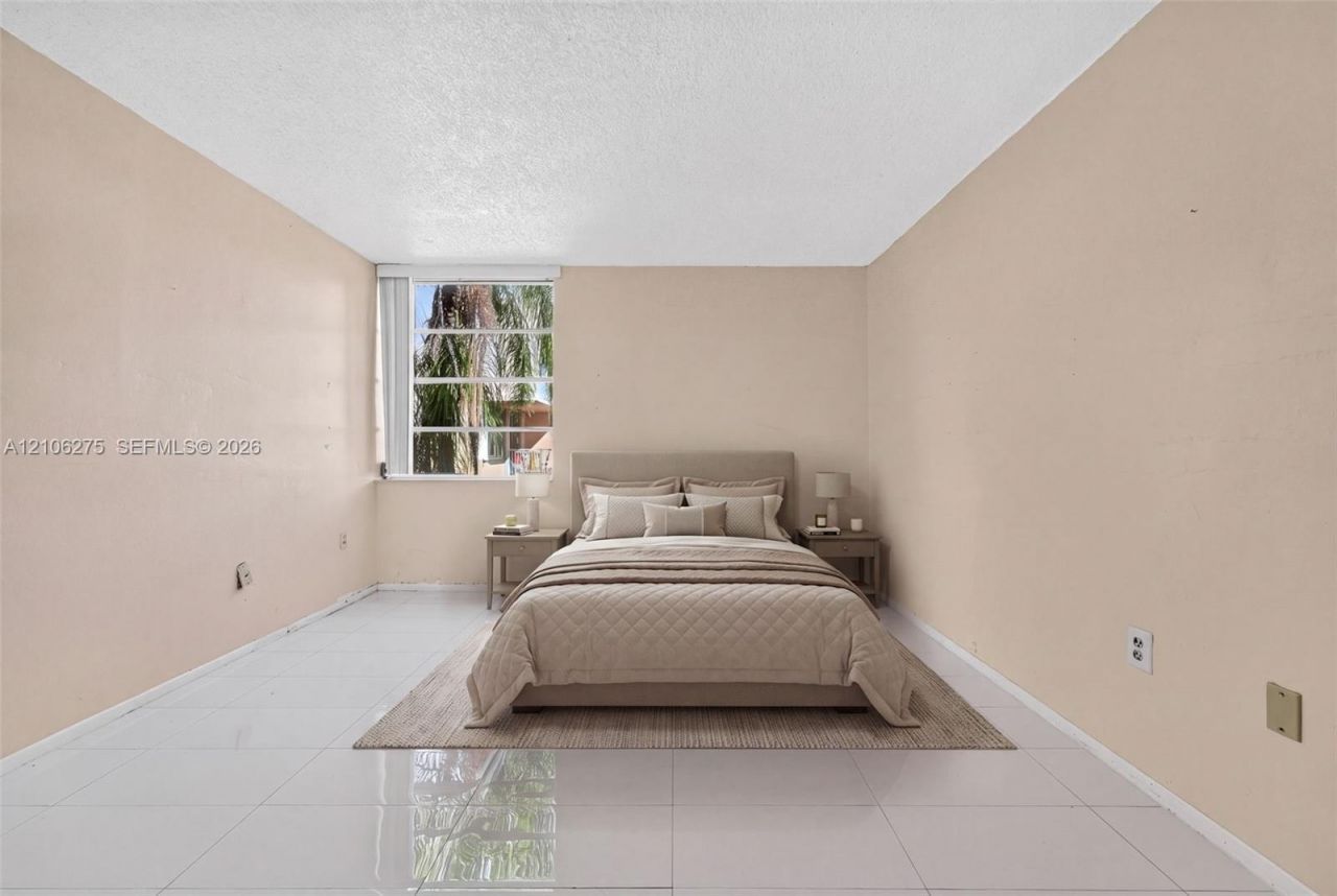 10801 SW 109th Ct , Unit D305, Miami, FL 33176 Photo
