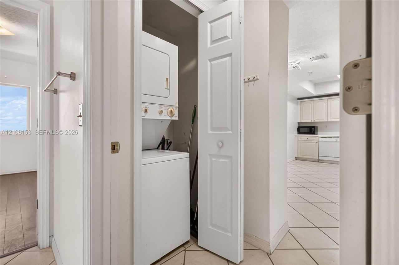 3500 Coral Way , Unit 1110, Miami, FL 33145 Photo